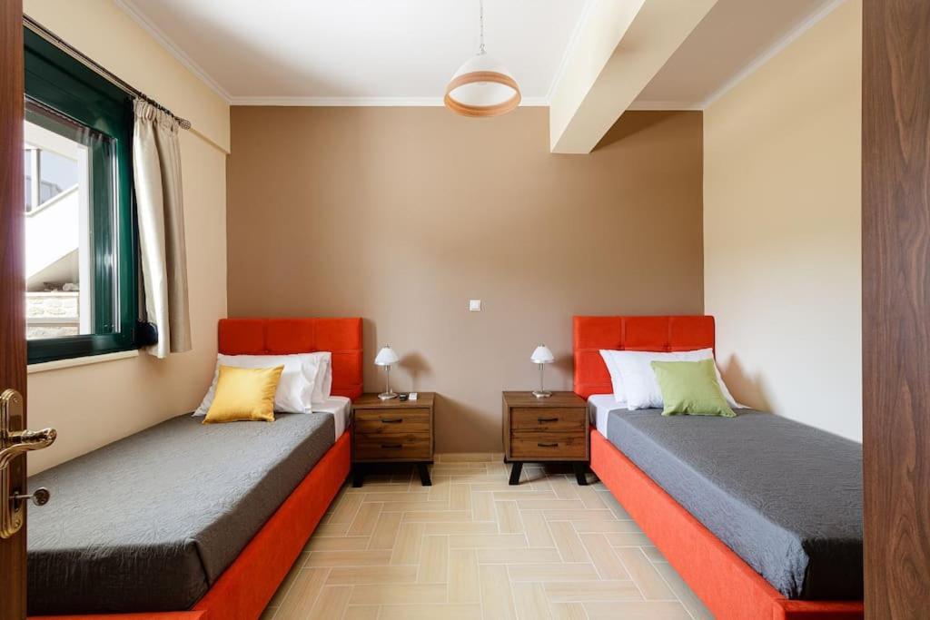 Tria MonastiriaGalini Houseアパートメント エクステリア 写真